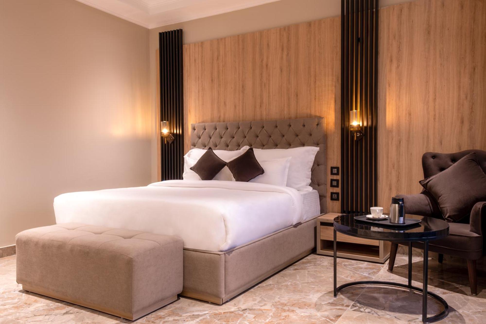 Alpine Hotel And Villas ดารัมซาลา ภายนอก รูปภาพ